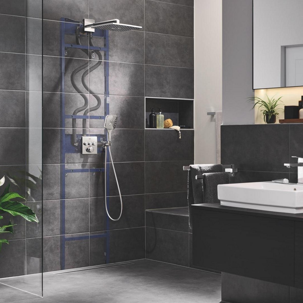 1039939990 GROHE Rapido Shower Frame MONO element za podometno montažo