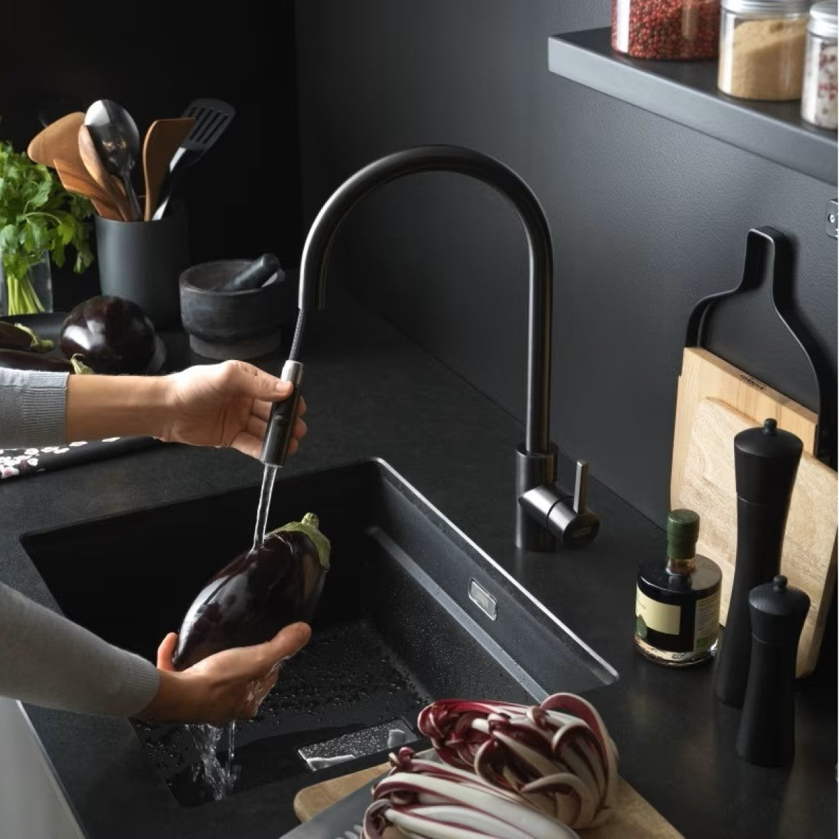 115.0613.671 Franke Eos Neo FC 0045.502 izvlečna kuhinjska armatura