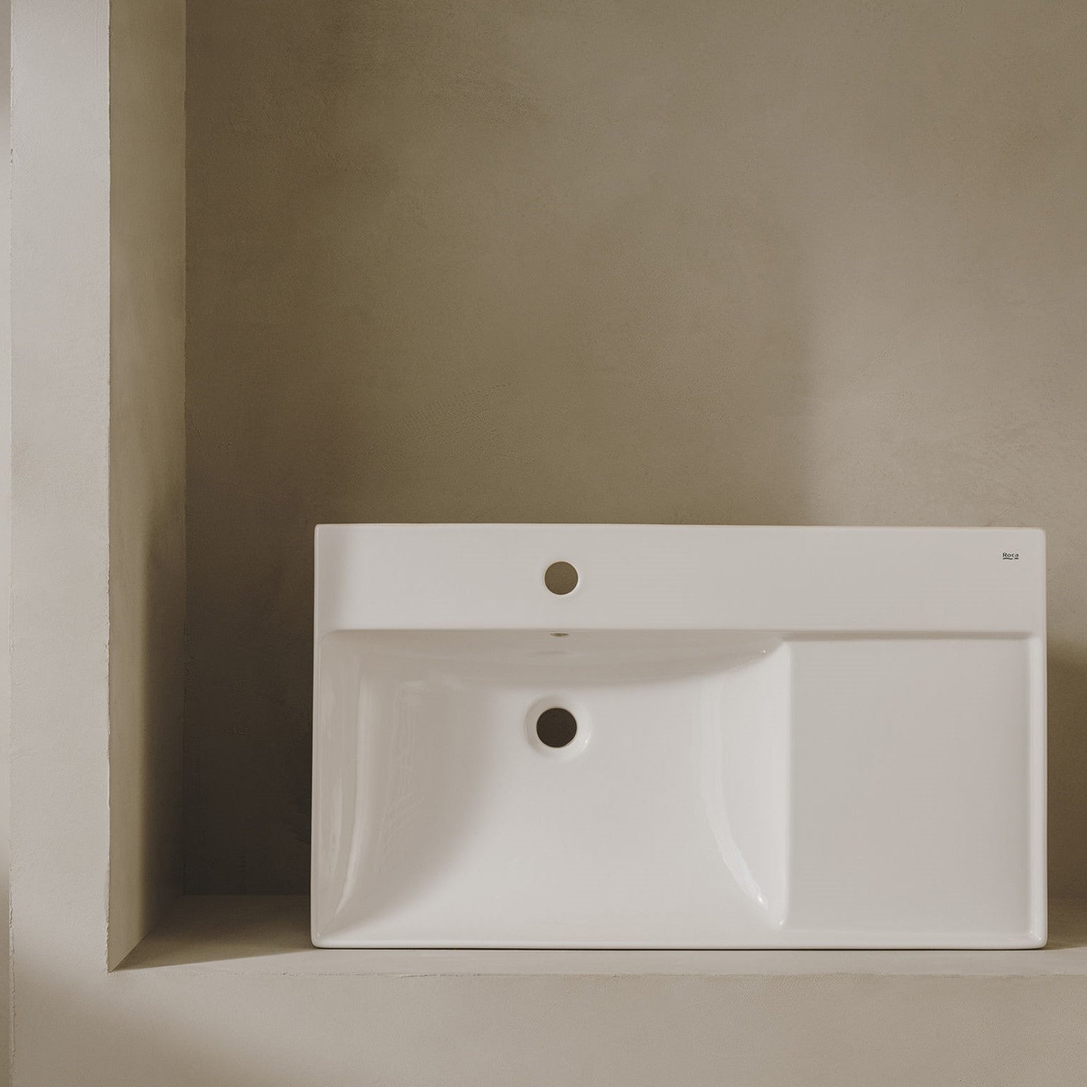 ONA802ZPML Roca ONA 80 x 46 cm umivalnik z omarico