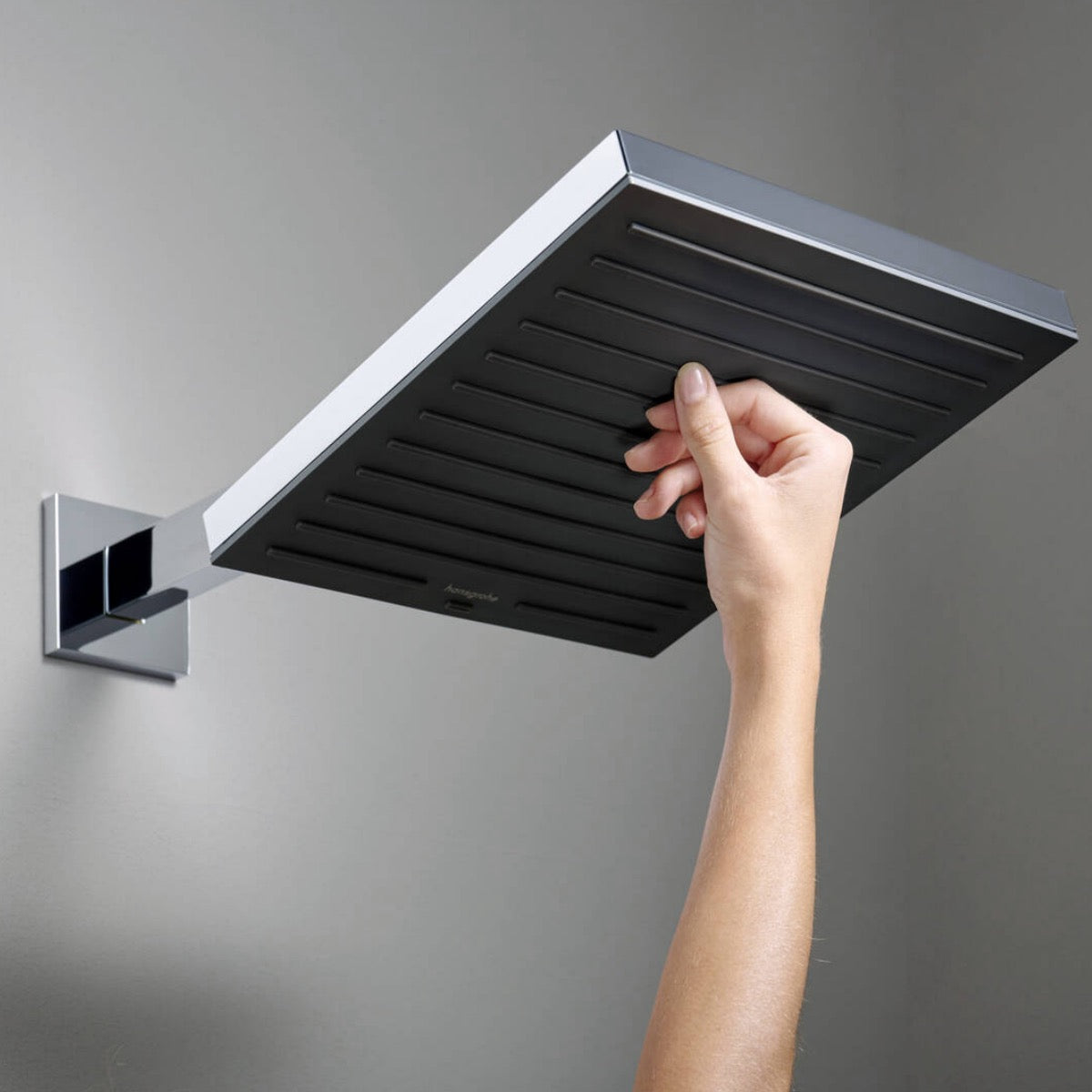24330000 Hansgrohe Pulsify E 260 1jet nadglavna prha