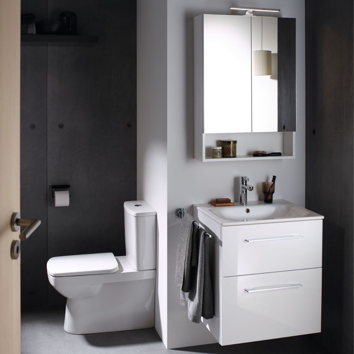 501.240.00.1 Geberit Selnova Square 80 x 50 cm umivalnik z omarico