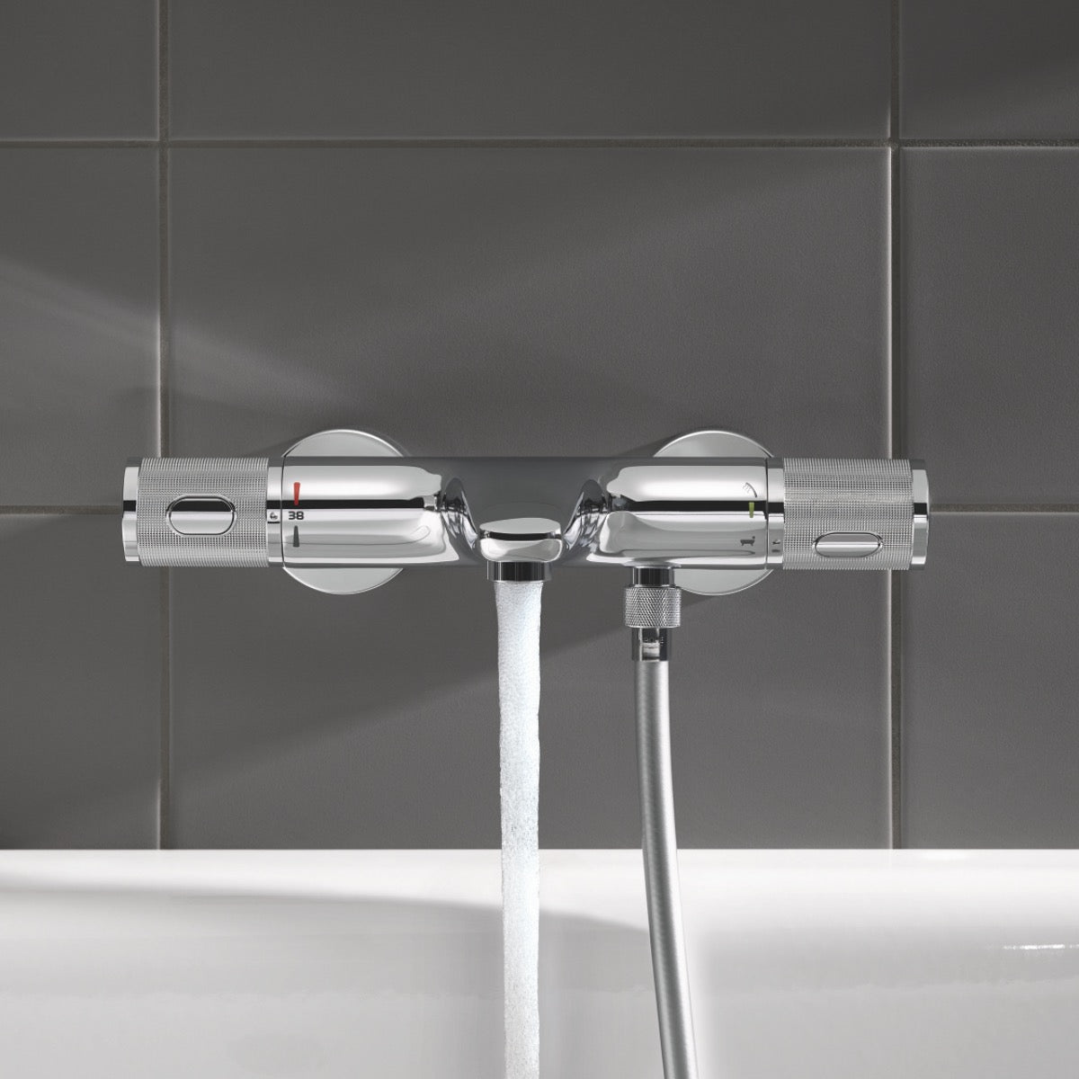 34830000 Grohe Grohtherm 1000 Performance stenska termostatska armatura za kad