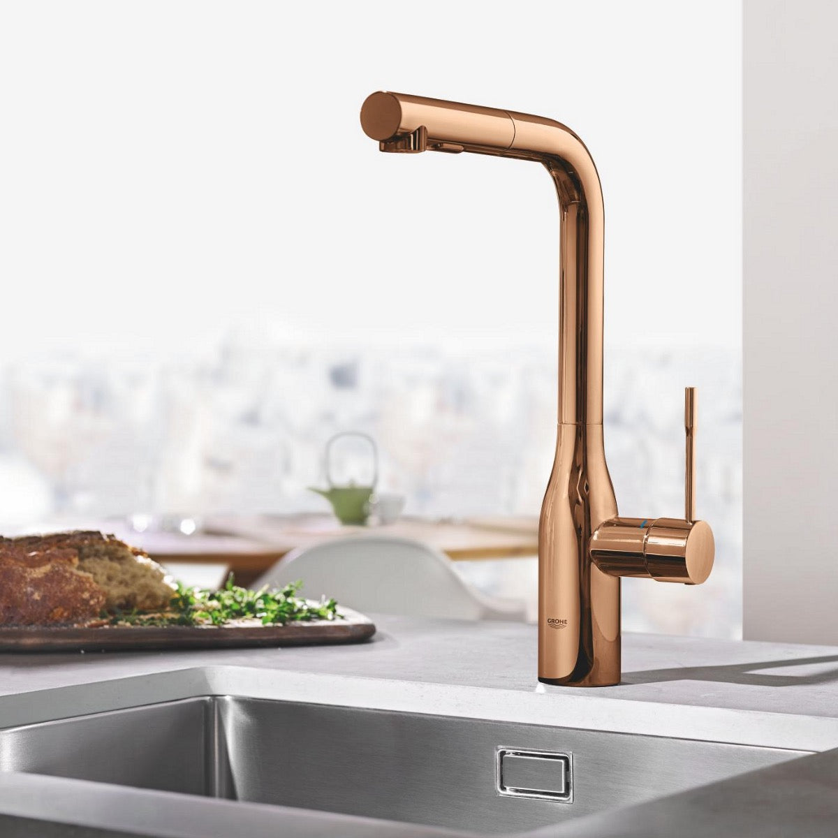 30270DA0 Grohe Essence New vrtljiva izvlečna kuhinjska armatura