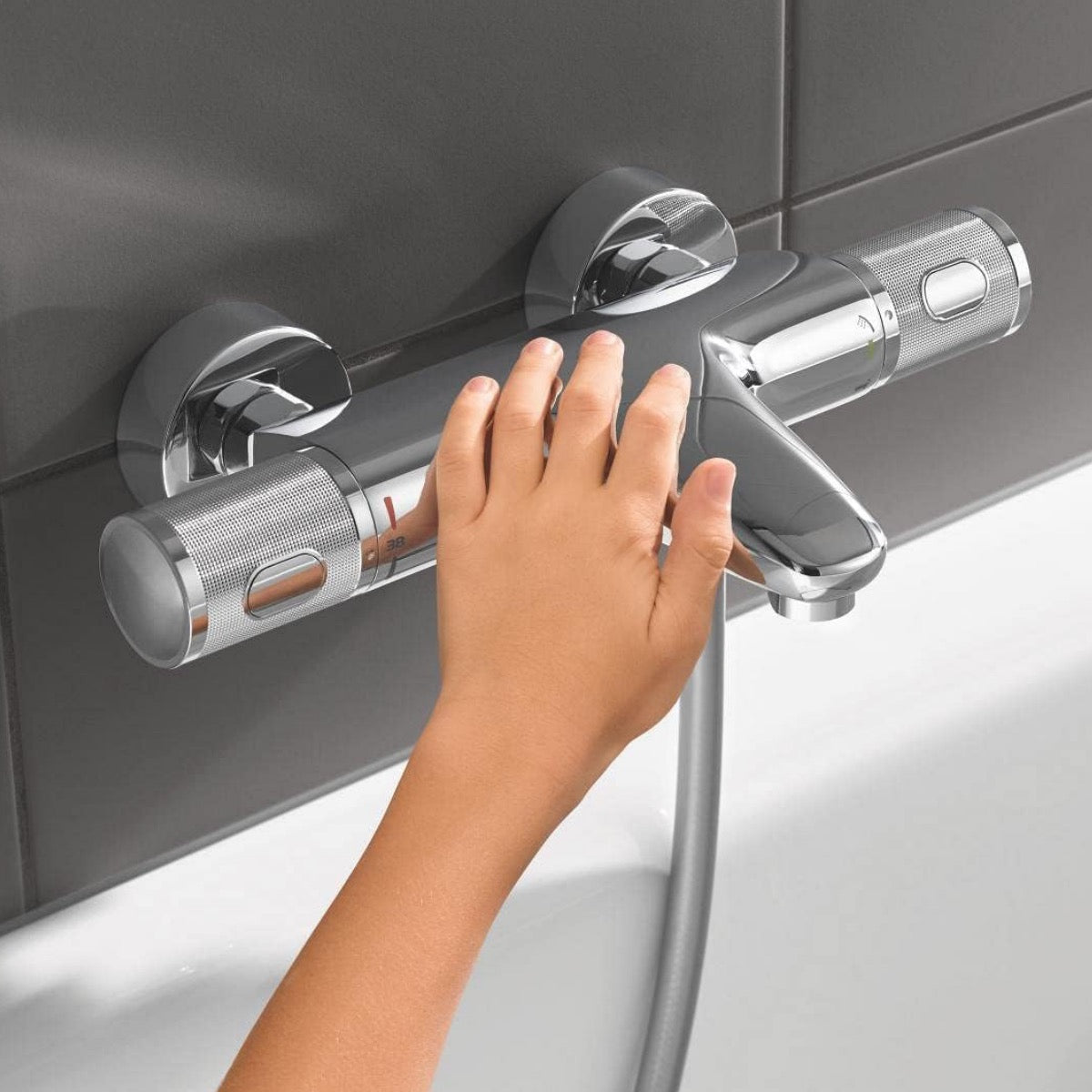 34788000 Grohe Precision Feel stenska termostatska armatura za kad