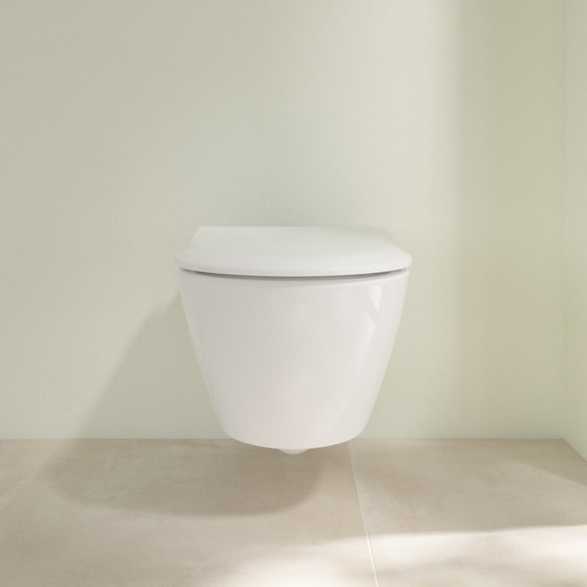 5614R2R1 Villeroy & Boch Subway 2.0 Combi-Pack CeramicPlus viseča brezrobna WC školjka z WC desko s počasnim zapiranjem