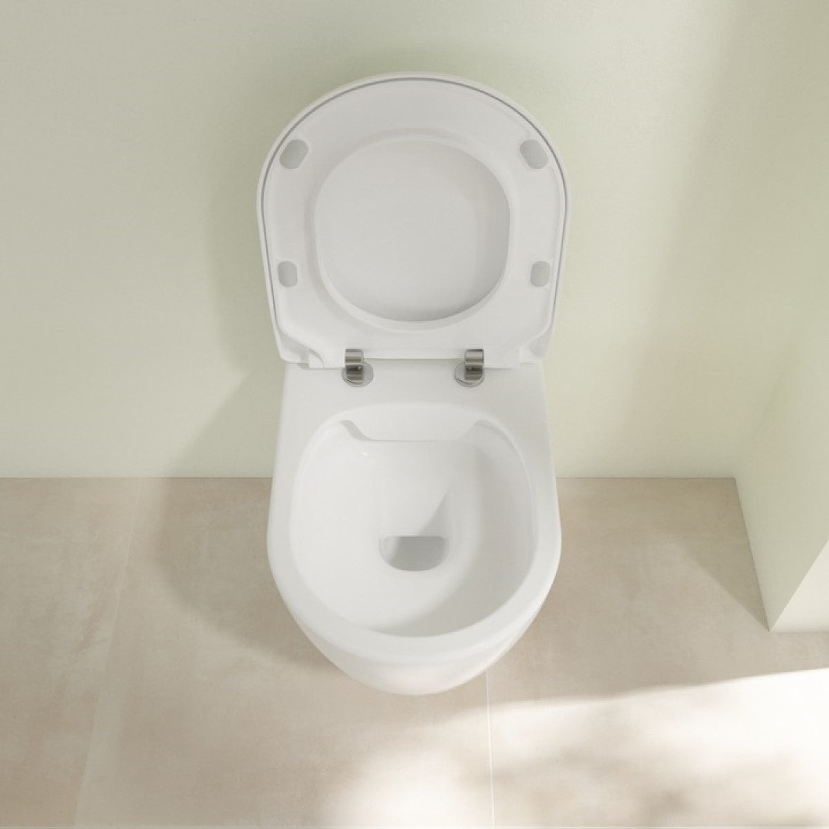 5656RS01 Villeroy & Boch Avento Combi-Pack viseča brezrobna WC školjka z WC desko s počasnim zapiranjem