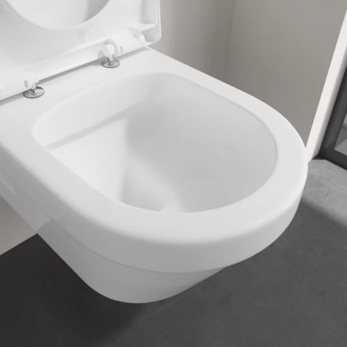 5684HR01 Villeroy & Boch Architectura Combi-Pack viseča brezrobna WC školjka z WC desko s počasnim zapiranjem