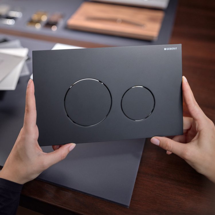 115.628.14.1 Geberit Sigma40 aktivirna tipka