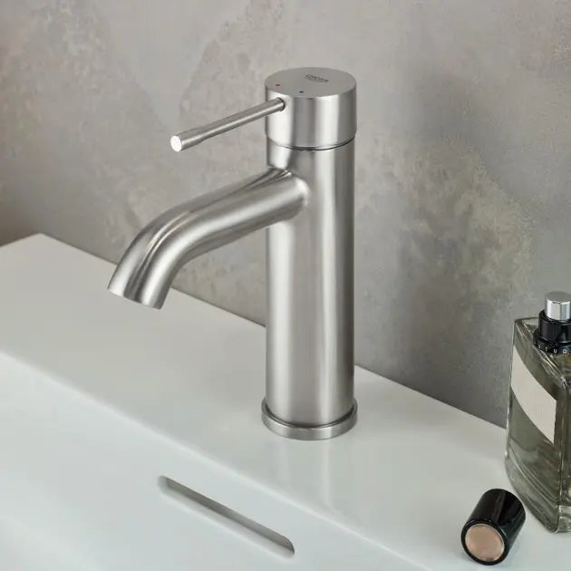 23590DC1 Grohe Essence New armatura za umivalnik