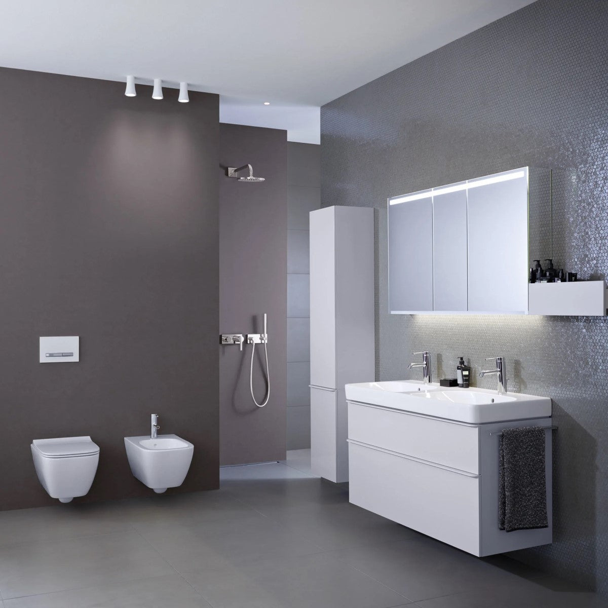500.361.00.1 Geberit Smyle Square 118 x 36 x 30 cm visoka stranska omara