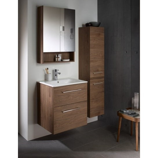 501.266.00.1 Geberit Selnova Square 59 x 85 cm omarica z ogledalom