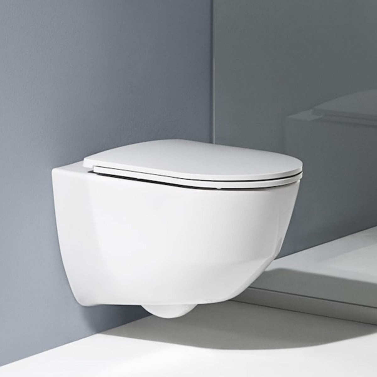H8669570000001 Laufen Pro viseča brezrobna WC školjka z WC desko s počasnim zapiranjem