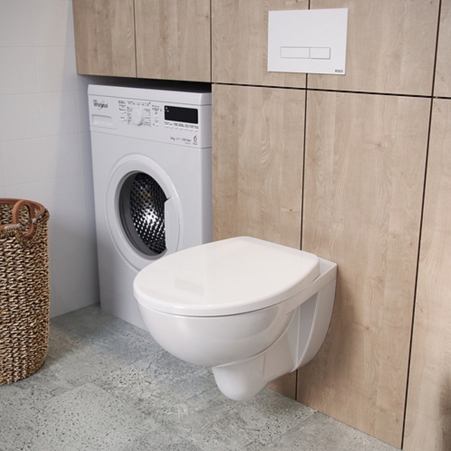 K99033000 Kolo Rekord viseča brezrobna WC školjka z WC desko s počasnim zapiranjem