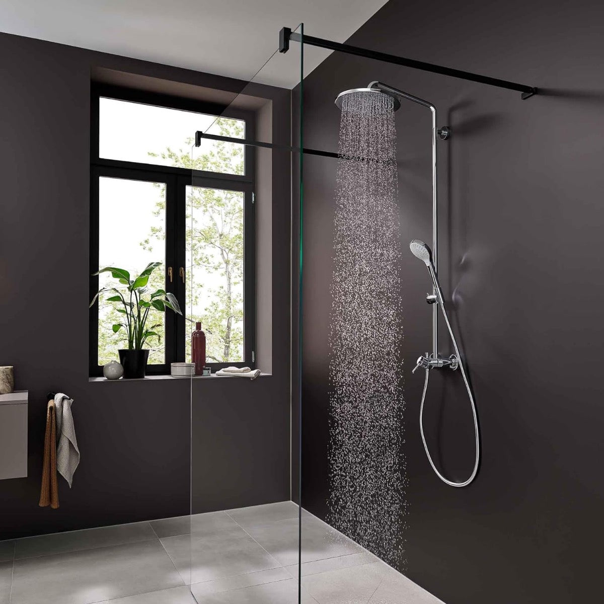 26791000 Hansgrohe Croma Select S 280 stenska armatura s tuš setom