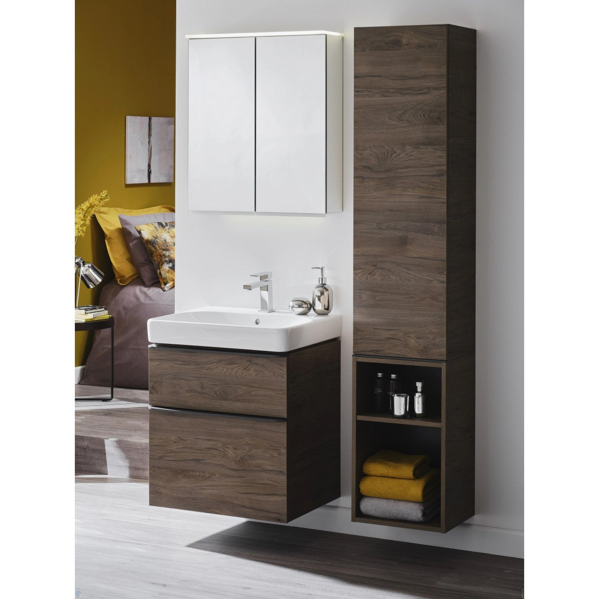 500.361.JR.1 Geberit Smyle Square 118 x 36 x 30 cm visoka stranska omara