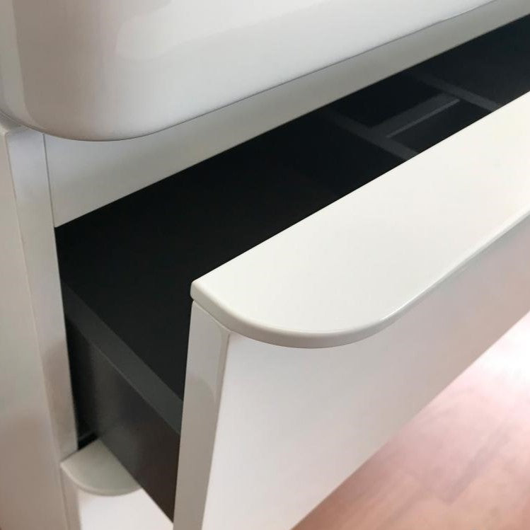 500.355.00.1 Geberit Smyle Square 118 x 47 cm omarica za umivalnik