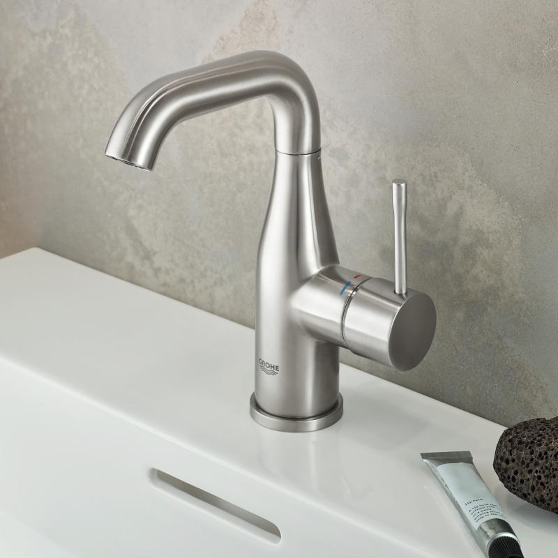 Armature za umivalnike — 23462DC1 Grohe Essence vrtljiva armatura za umivalnik | SAN-KERAMIKA.SI