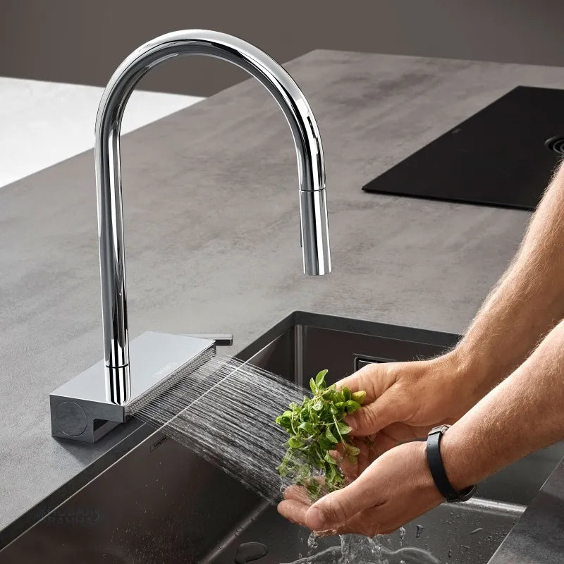 73837000 Hansgrohe Aquno Select M81 vrtljiva izvlečna kuhinjska armatura