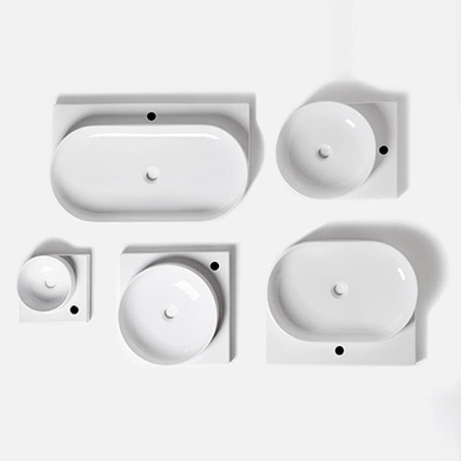 X000001526 Ravak Yard 45 x 45 cm kotni umivalnik z nosilcem