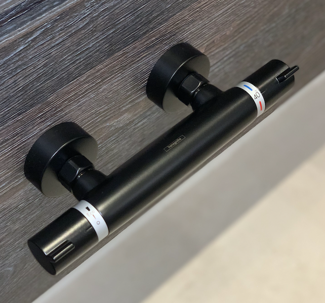 Armature 13116670 Hansgrohe Ecostat Comfort stenska termostatska armatura za tuš črna | KOPALNICA-ONLINE.SI