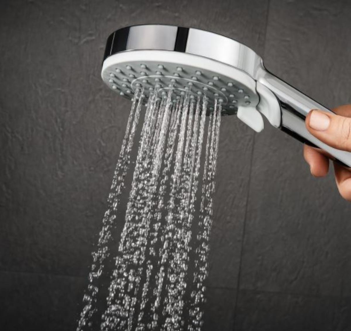 Tuš sistemi 27271000 Hansgrohe Crometta E 240 1jet stenska termostatska armatura s tuš setom | KOPALNICA-ONLINE.SI