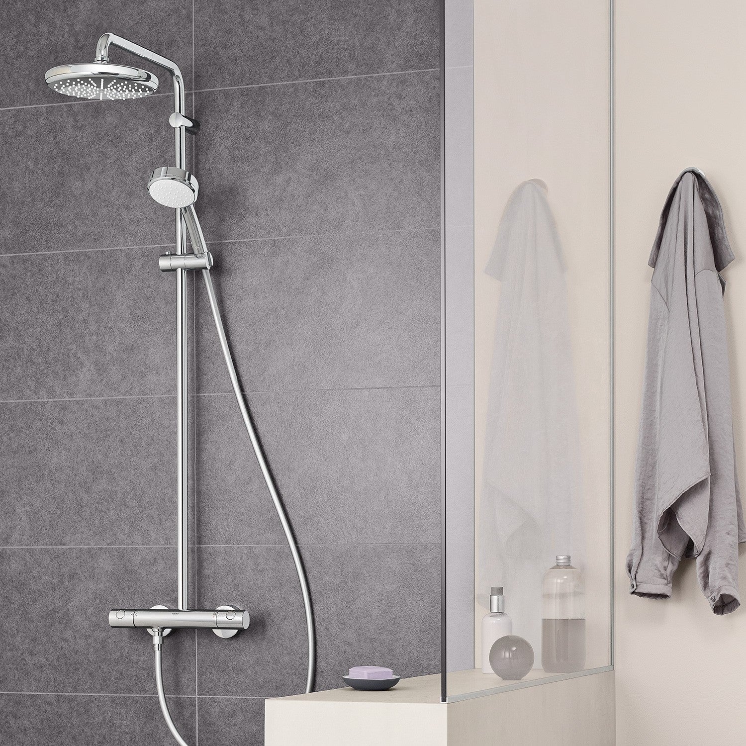 Tuš sistemi 27922001 Grohe New Tempesta Cosmopolitan 210 termostatska armatura s tuš setom | KOPALNICA-ONLINE.SI