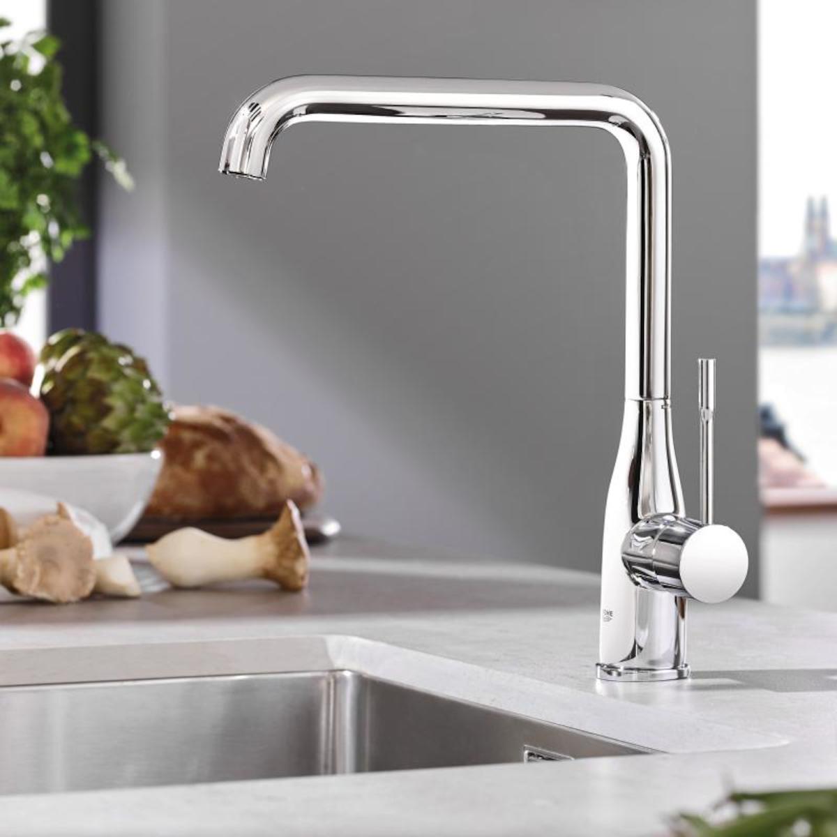 Kuhinjska armatura 30269000 Grohe Essence New visoka vrtljiva kuhinjska armatura | KOPALNICA-ONLINE.SI