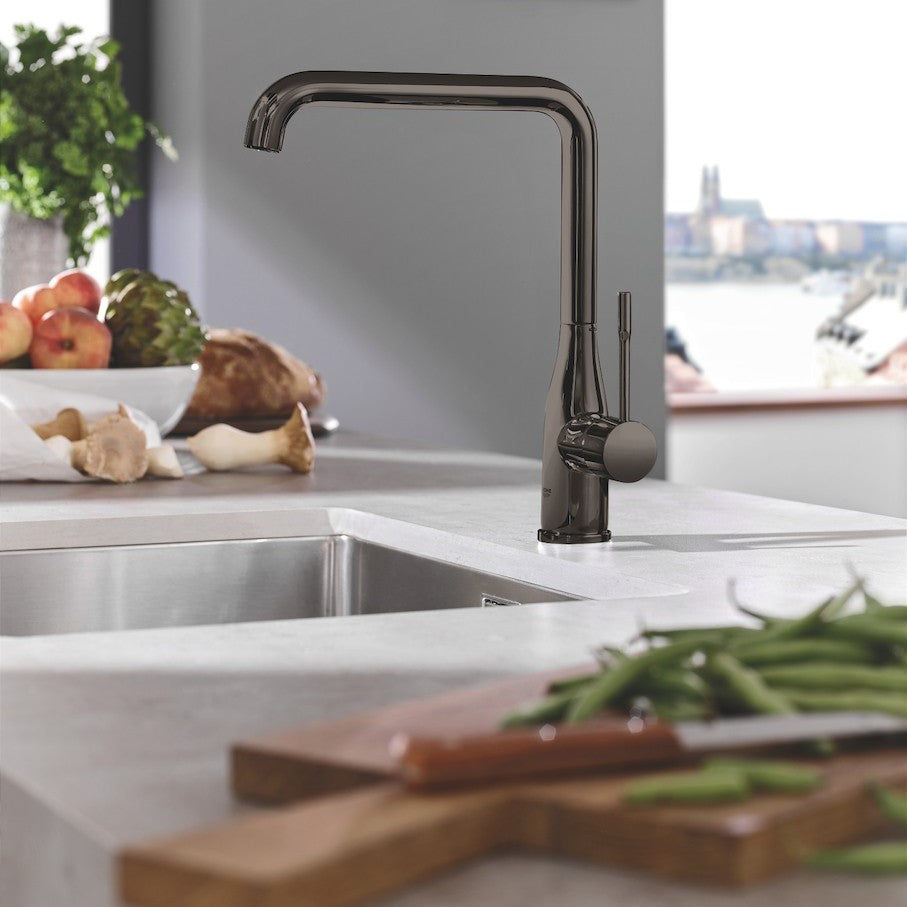 Kuhinjska armatura 30269000 Grohe Essence New visoka vrtljiva kuhinjska armatura | KOPALNICA-ONLINE.SI
