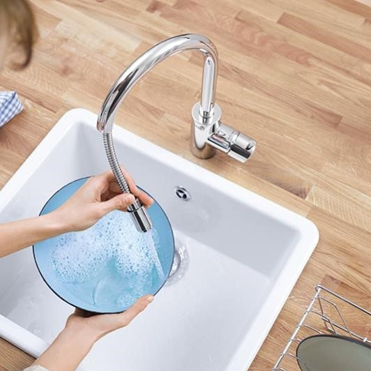 Kuhinjska armatura 31482003 Grohe Eurostyle Cosmopolitan vrtljiva izvlečna kuhinjska armatura | KOPALNICA-ONLINE.SI