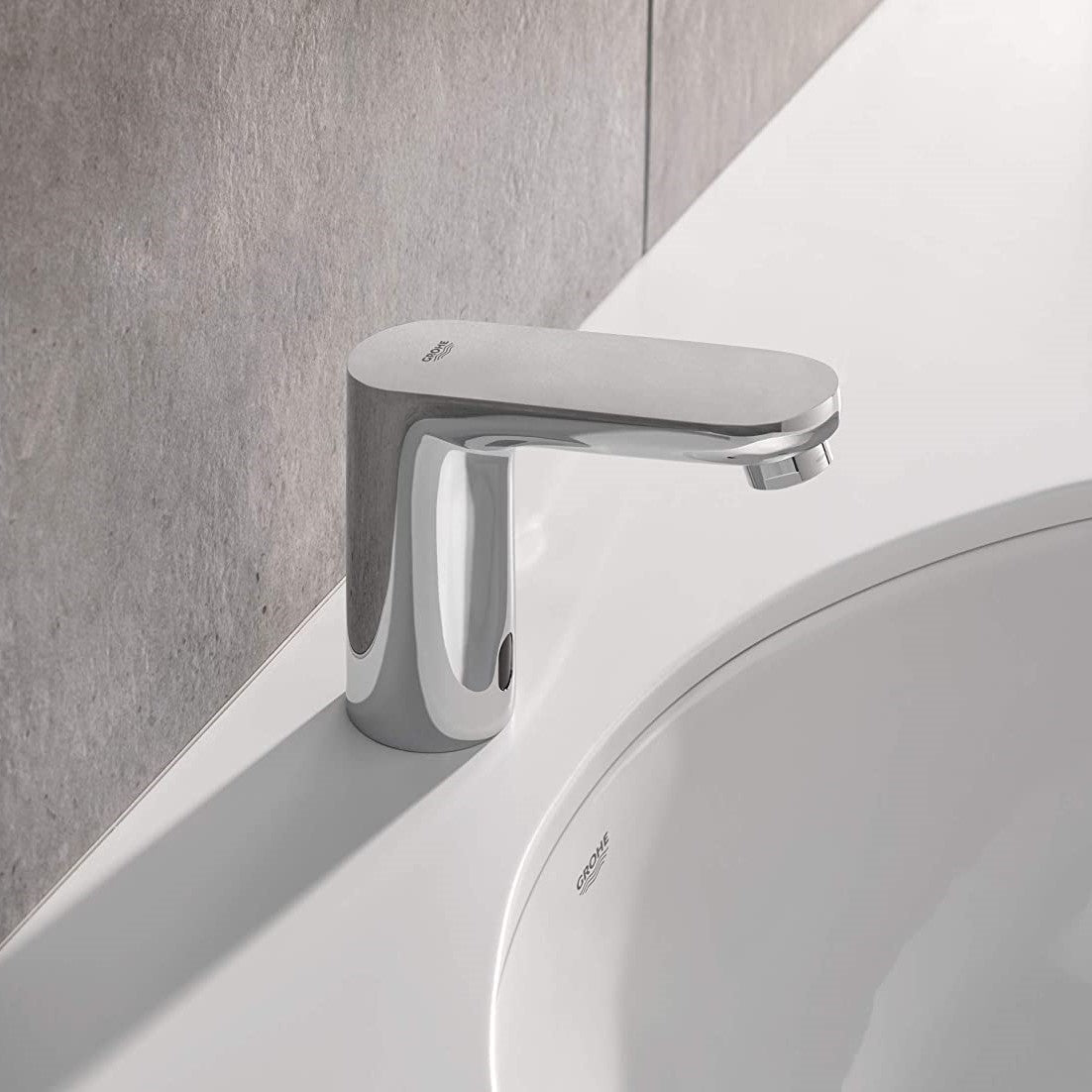 Armature 36327001 Grohe Eurosmart Cosmopolitan infrardeča armatura na senzor za umivalnik | KOPALNICA-ONLINE.SI
