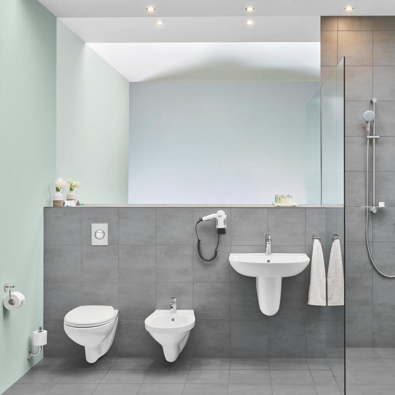 Umivalniki 39421000 Grohe Bau Ceramic 60,9 x 44,2 cm stenski keramični umivalnik z odprtino za armaturo | KOPALNICA-ONLINE.SI