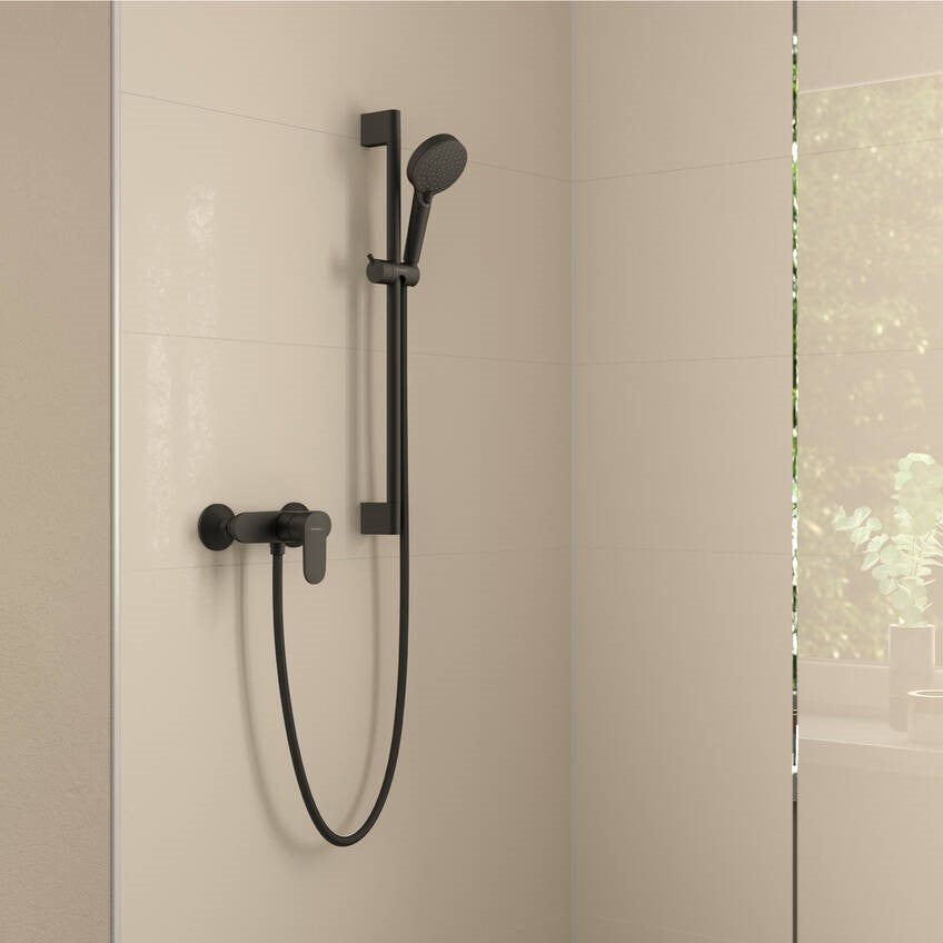 Armature 71640670 Hansgrohe Vernis Blend stenska armatura za tuš črna | KOPALNICA-ONLINE.SI