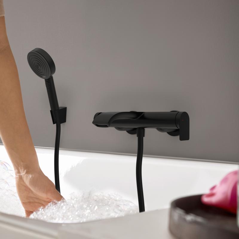 Armature 75420670 Hansgrohe Vivenis stenska armatura za kad črna | KOPALNICA-ONLINE.SI