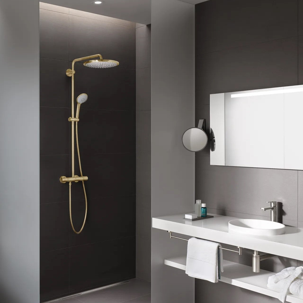 26075GL0 Grohe Euphoria XXL 310 termostatska armatura s tuš setom