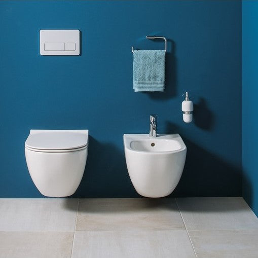 H8207141000001 Jika Mio Perla viseča brezrobna WC školjka