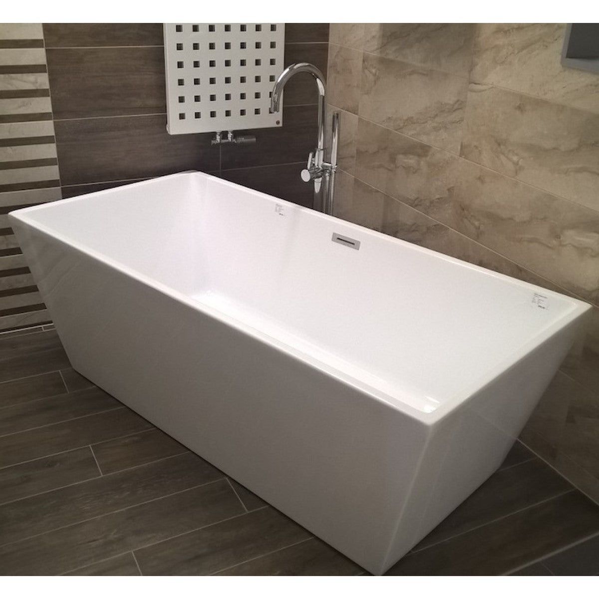 MARY1700 SIKO Mary prostostoječa kopalna kad iz akrila