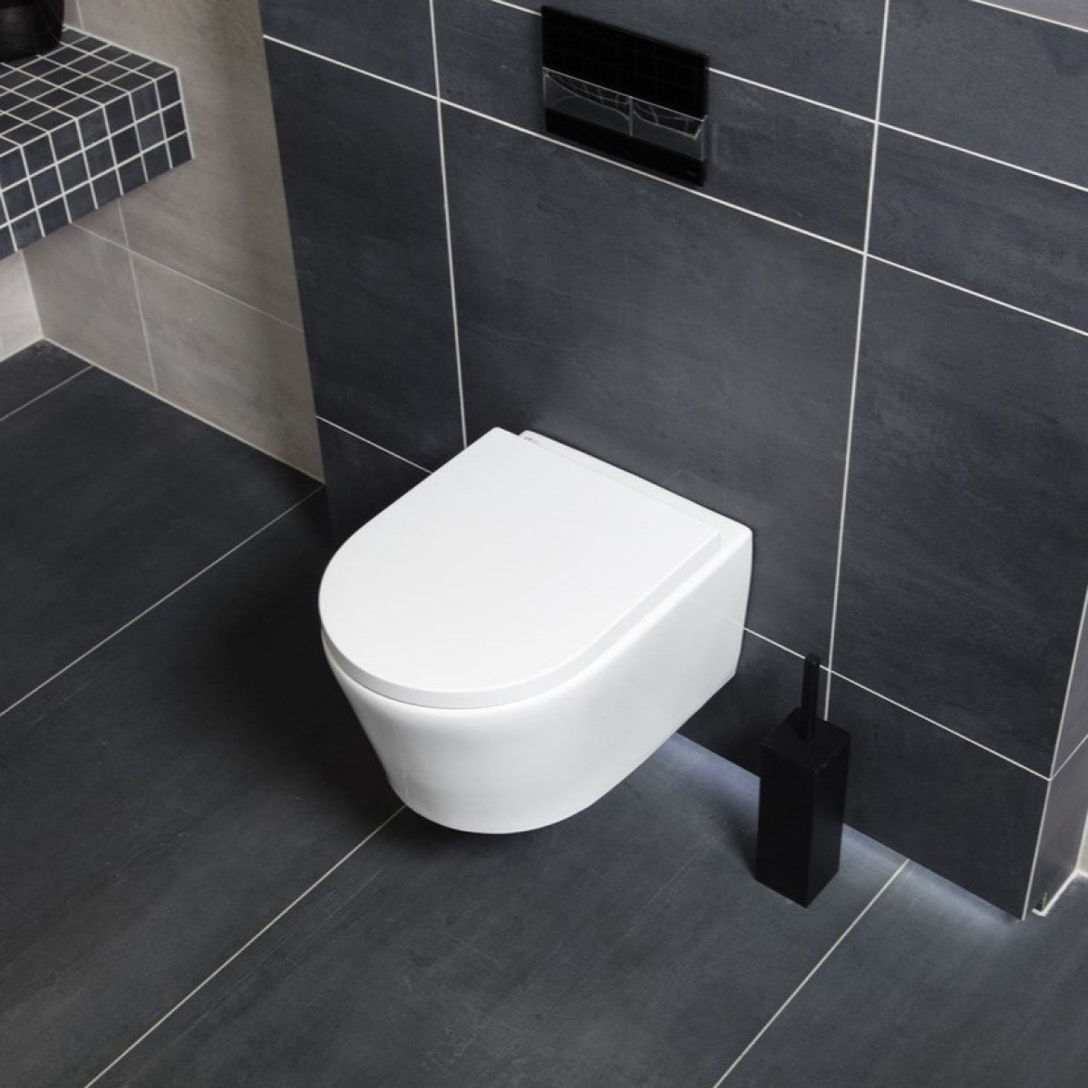SATBRE010RREXP SAT Brevis viseča brezrobna WC školjka z WC desko s počasnim zapiranjem