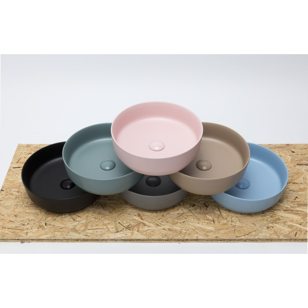 SATINF3939LBRM SAT Infinitio 39 x 39 cm okrogli bež nadpultni keramični umivalnik z mat zaključkom