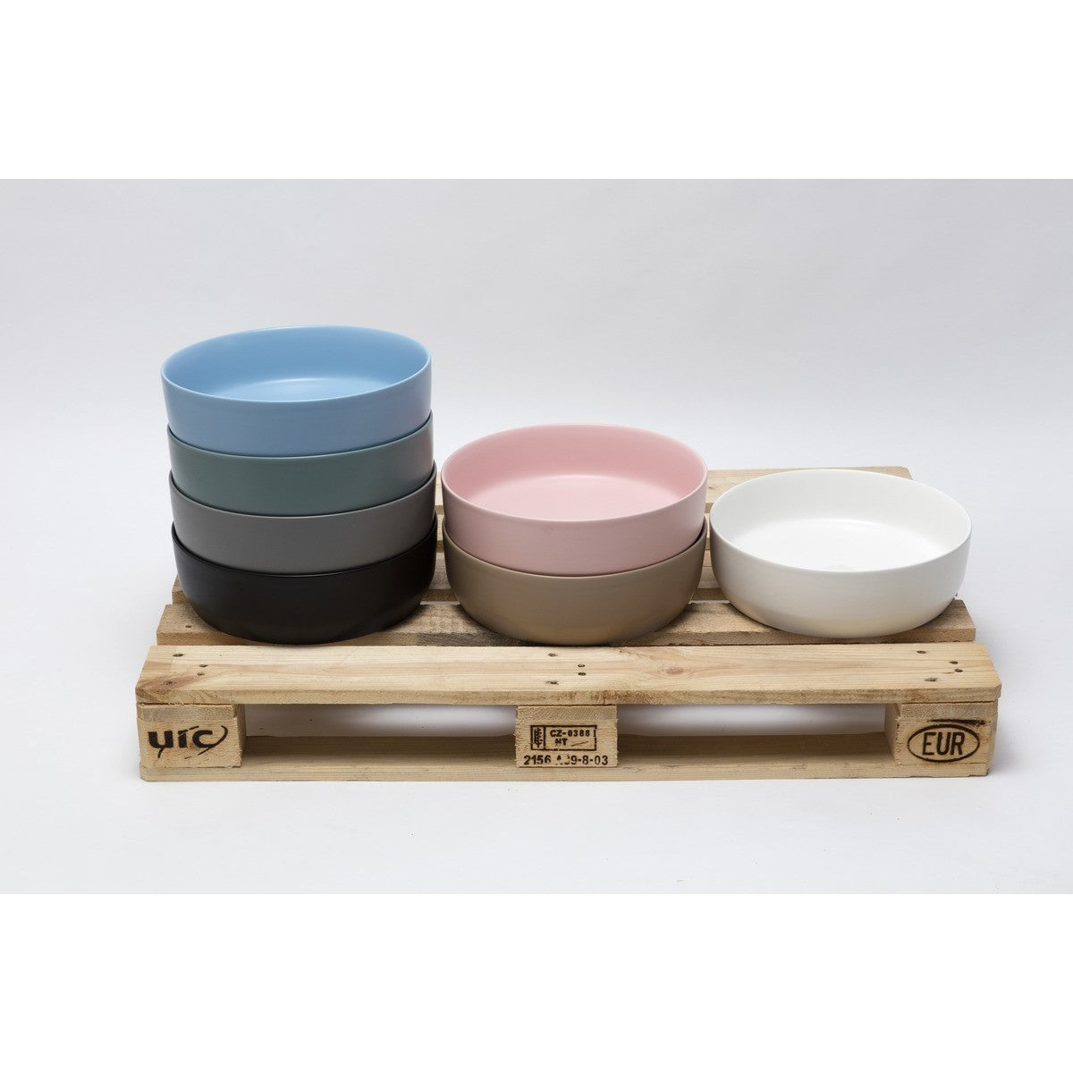 SATINF3939LBRM SAT Infinitio 39 x 39 cm okrogli bež nadpultni keramični umivalnik z mat zaključkom