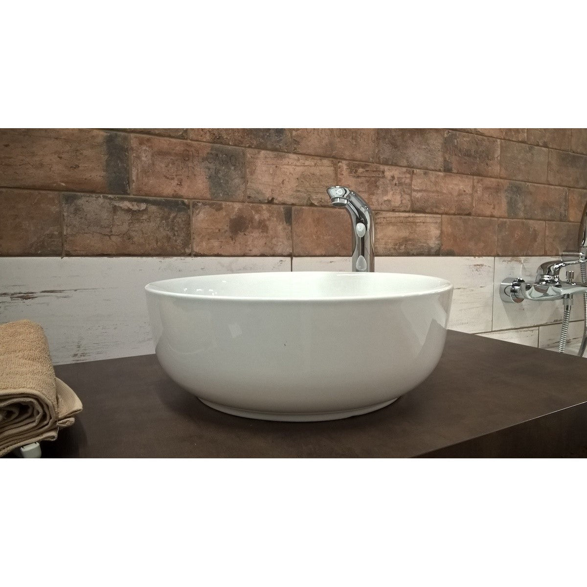 SLM3939 Triomini Slim 39 x 39 cm okrogli nadpultni umivalnik