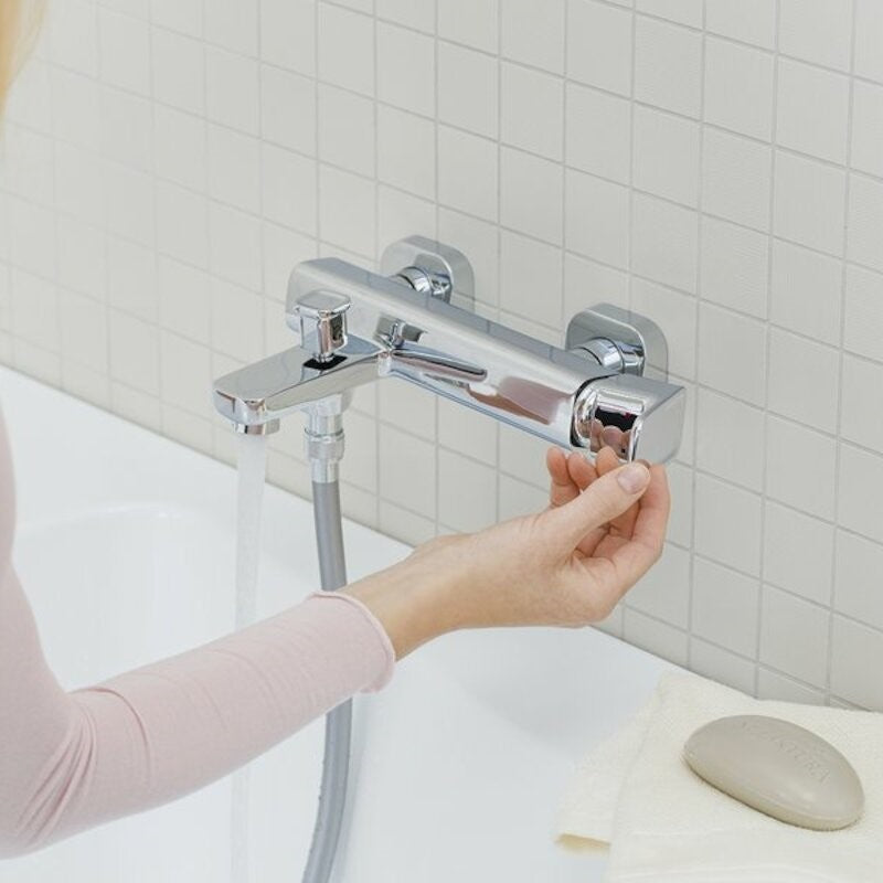 X070065 Ravak 10° stenska armatura za kad