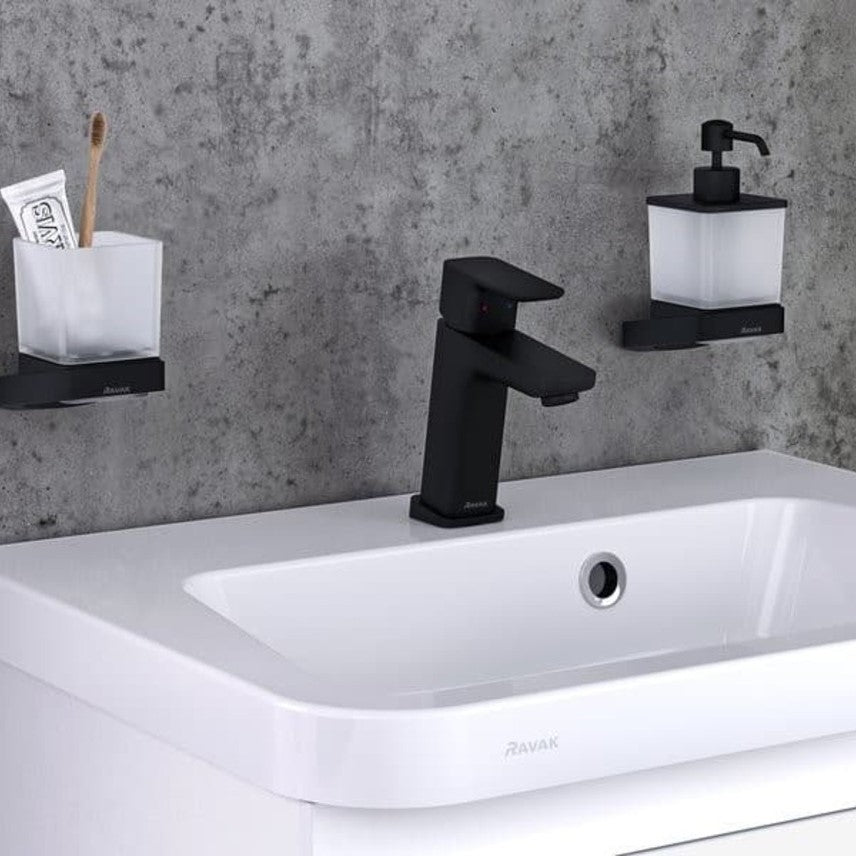 X070150 Ravak 10° Free armatura za umivalnik črna