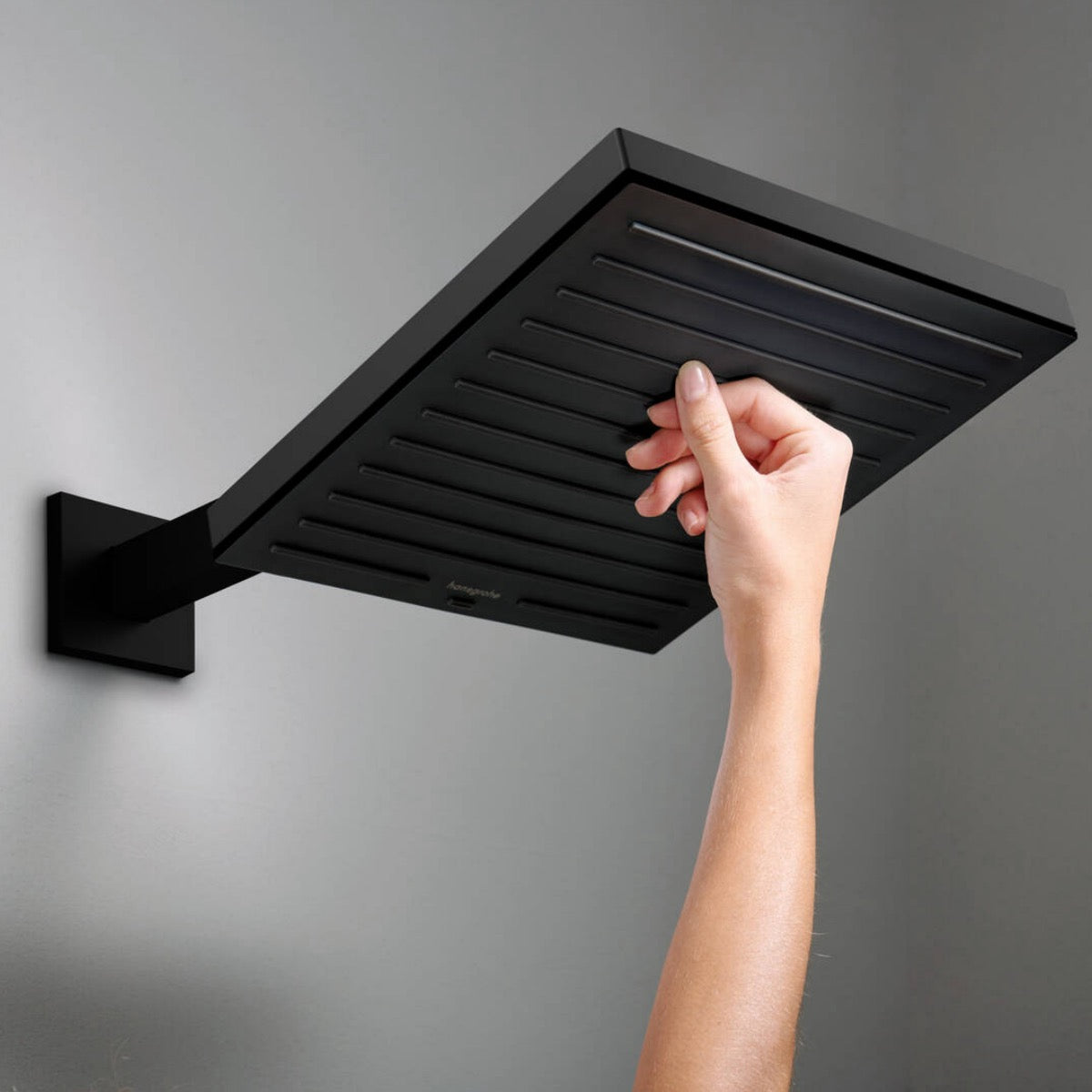24330670 Hansgrohe Pulsify E 260 1jet nadglavna prha