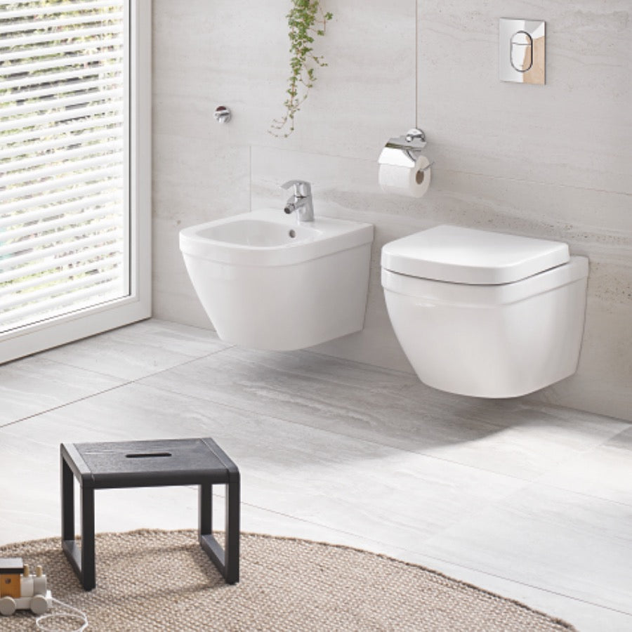 39208000 39208000 Grohe Euro Ceramic viseči bide