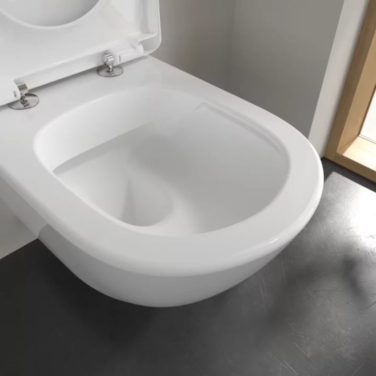 4609R0R1 Villeroy & Boch Subway 2.0 Comfort CeramicPlus viseča brezrobna WC školjka