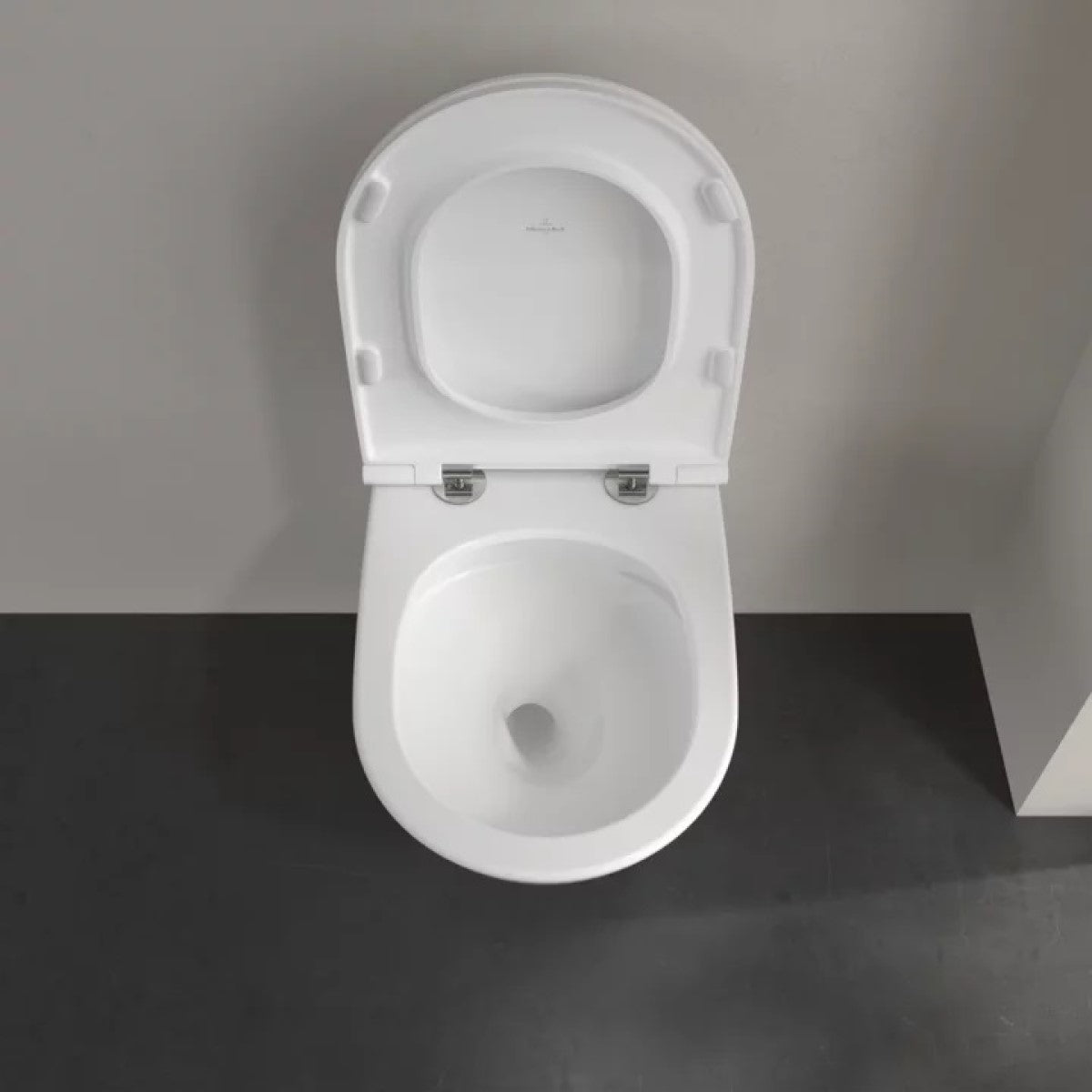 4670T9R1 Villeroy & Boch Universo Combi-Pack CeramicPlus TwistFlush viseča brezrobna WC školjka z WC desko s počasnim zapiranjem