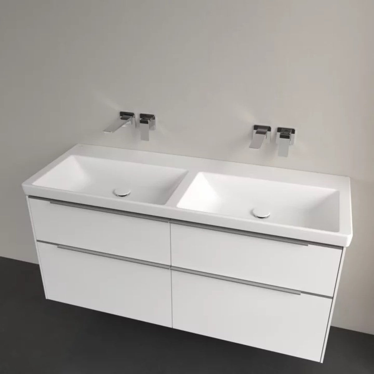 4A71D3RW Villeroy & Boch Subway 3.0 CeramicPlus 130 x 47 cm dvojni keramični umivalnik brez odprtine za armaturo