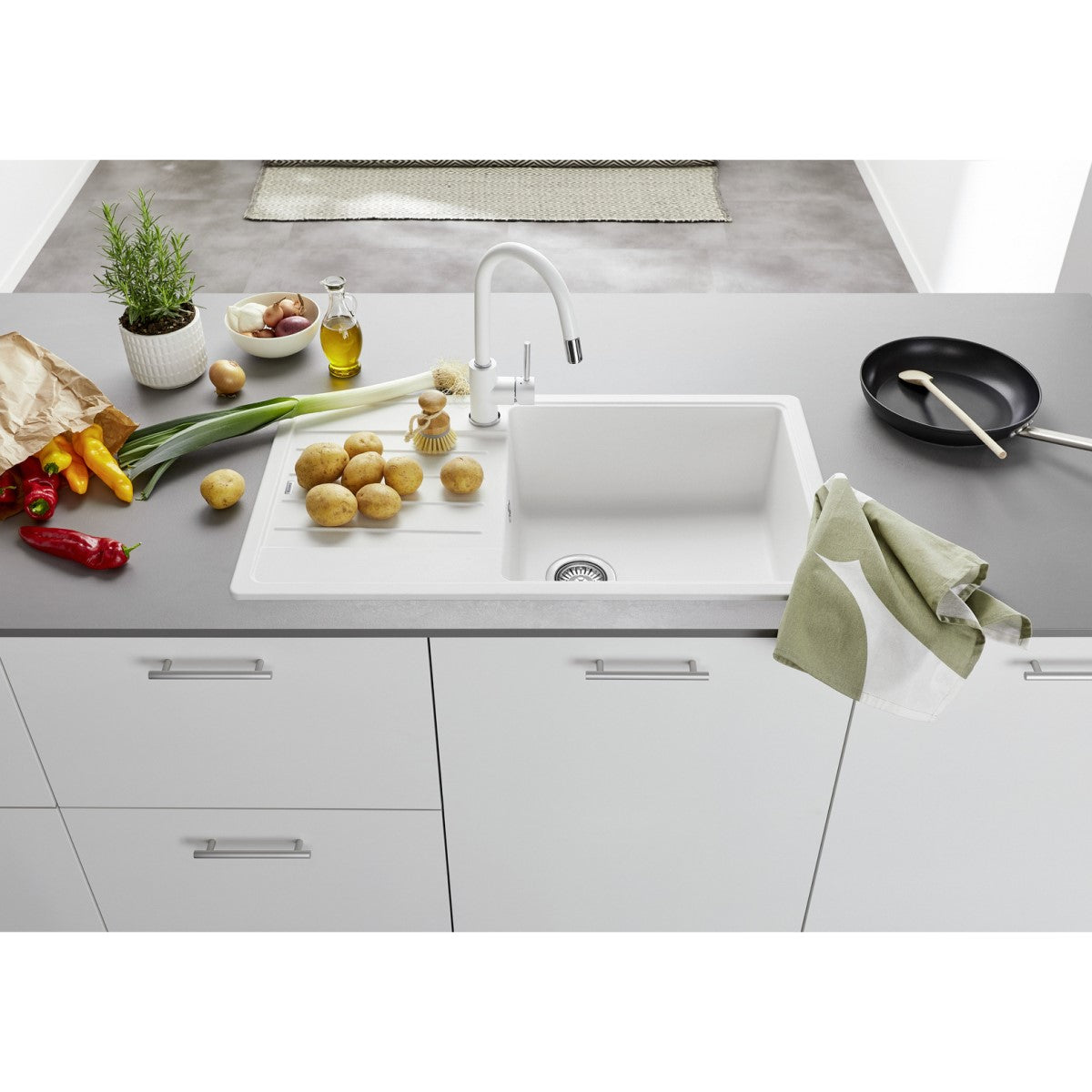 523328 Blanco Legra XL 6 S pomivalno korito iz umetnega kamna