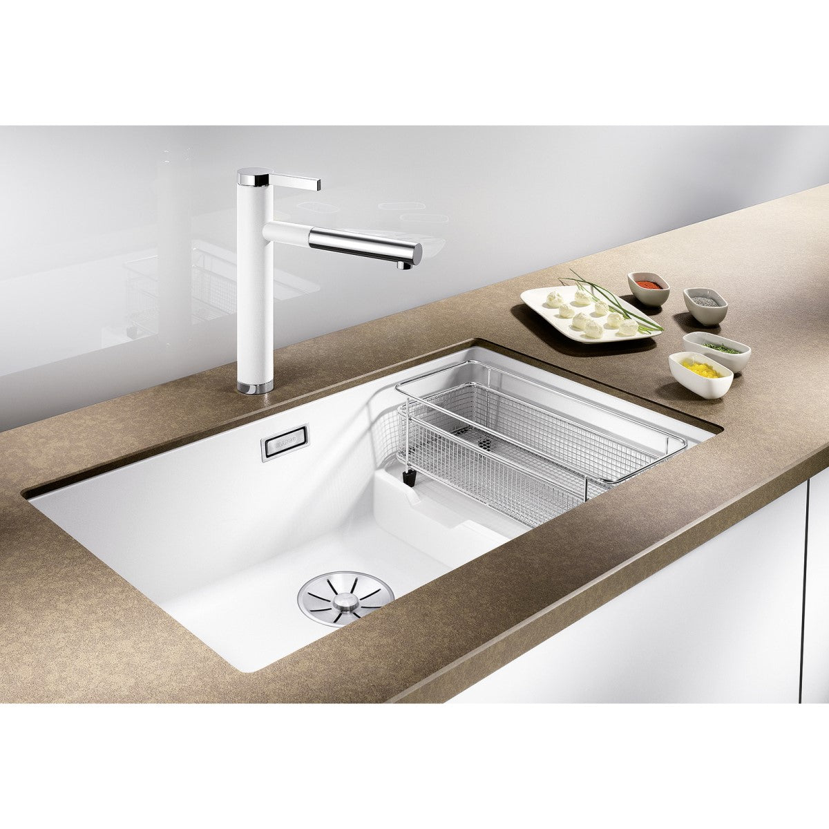 526003 Blanco Subline 700-U Level pomivalno korito iz umetnega kamna