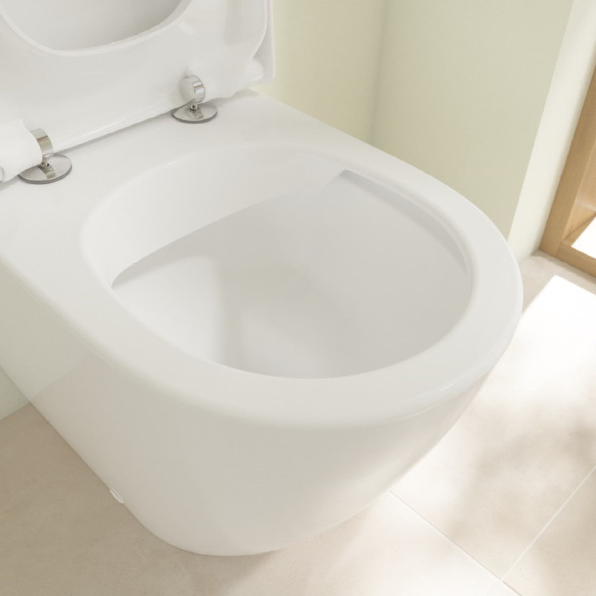 5602R001 Villeroy & Boch Subway 2.0 stoječa WC školjka